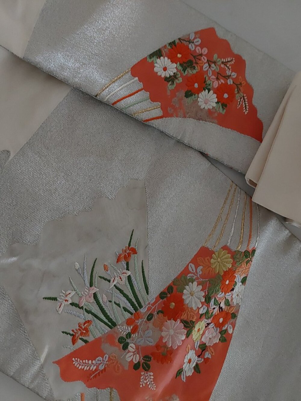 Vintage Japanese Nagoya Obi Belt For Kimono Embroidered Fan Floral Silver Coral